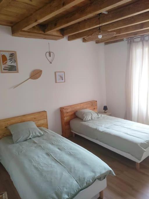 Gite Chaleureux Au Coeur Du Village Roquetaillade エクステリア 写真